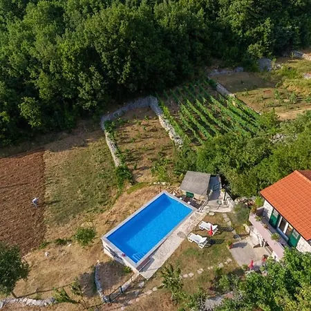 Honey House בית נופש *