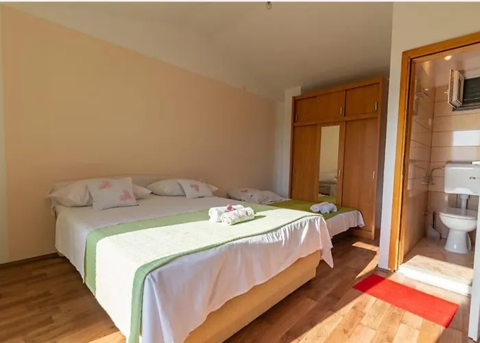 Honey House * Grabovac (Split-Dalmatia)