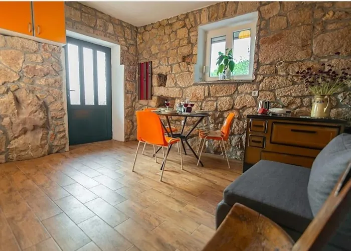 بيت للعطل Honey House Grabovac (Split-Dalmatia)